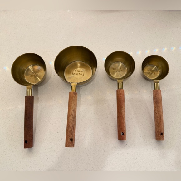 Kitchen | Gold And Wood Measuring Cups Set | Poshmark